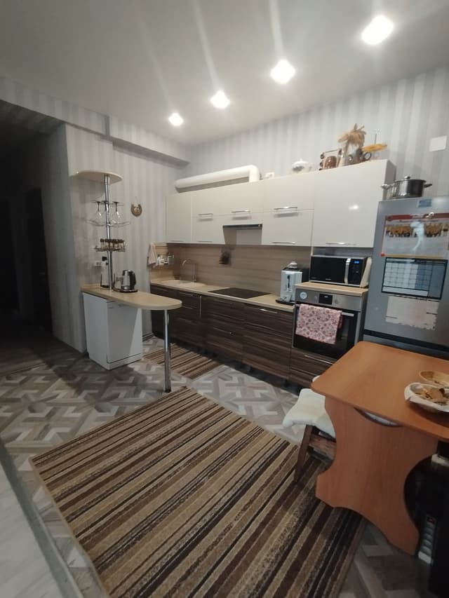 3-к. квартира, 100.9 м2, 3/5 этаж