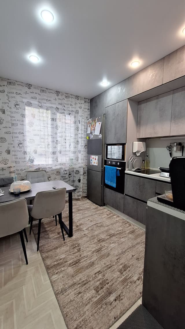 2-к. квартира, 52.8 м2, 2/10 этаж